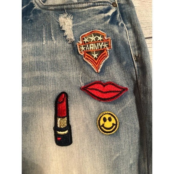 Indigo Rein Forever Jeans w/ Patches Juniors Sz 5 - Picture 8 of 10